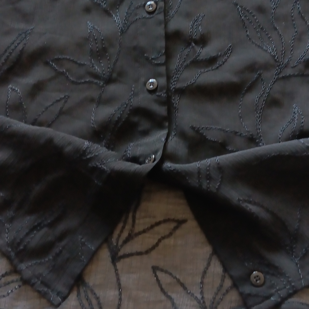 Evan Picone Black Sheer Embroidered Button Blouse Or Dinner Jacket.EUC - Picture 8 of 10